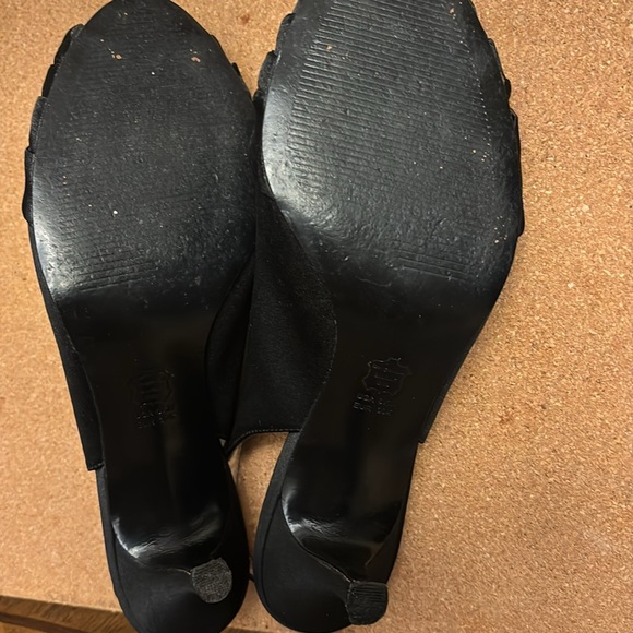 Beautiful satin open toe heels with rhinestone accent. - Picture 6 of 8